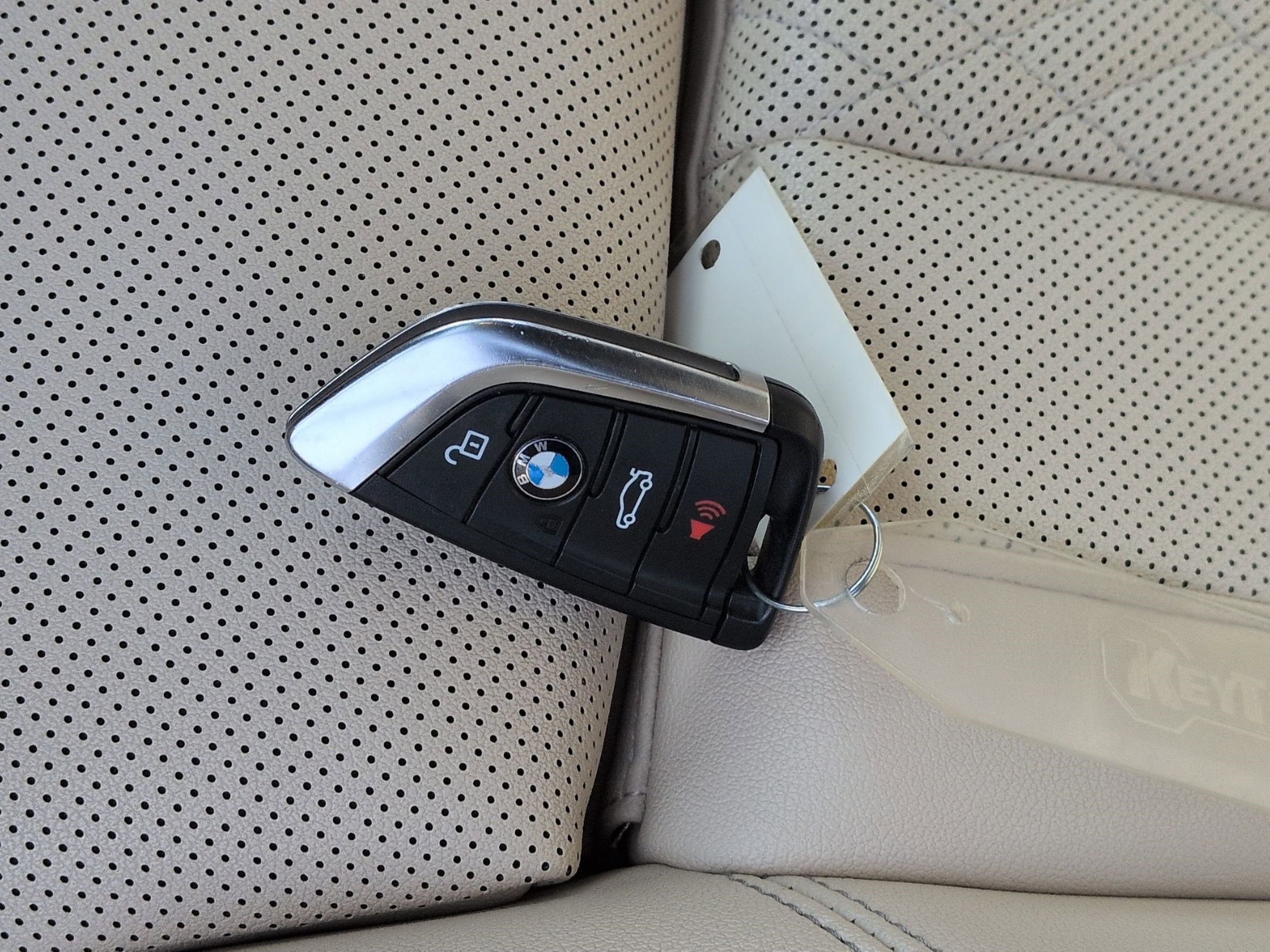 Certified 2022 BMW 540i image 36