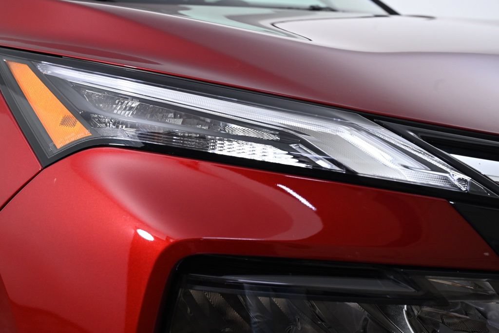 Certified 2026 Nissan Rogue S AWD/4WD image 10
