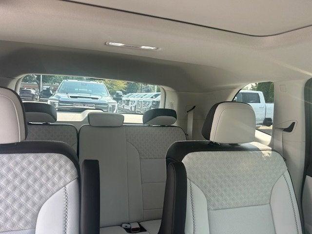 New 2026 GMC Acadia Denali image 11