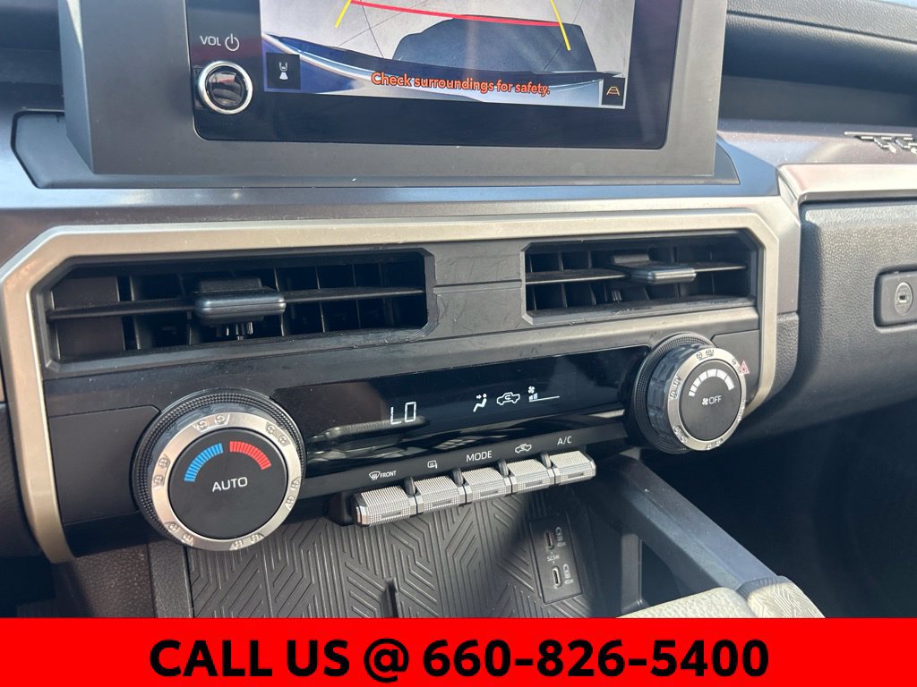 Certified 2026 Toyota Tacoma TRD Off-Road AWD/4WD image 17