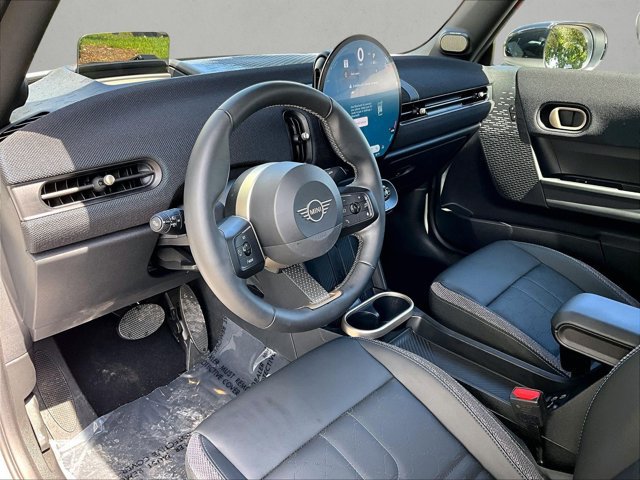 Used 2025 MINI Cooper S FWD image 14