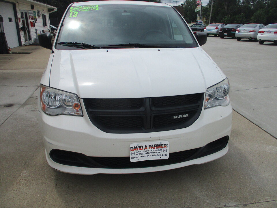 Used 2013 RAM C/V Tradesman FWD image 18