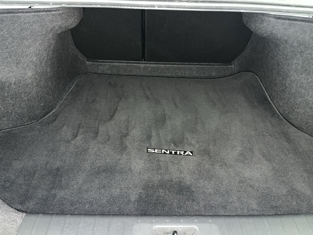 Used 2024 Nissan Sentra SV FWD image 27