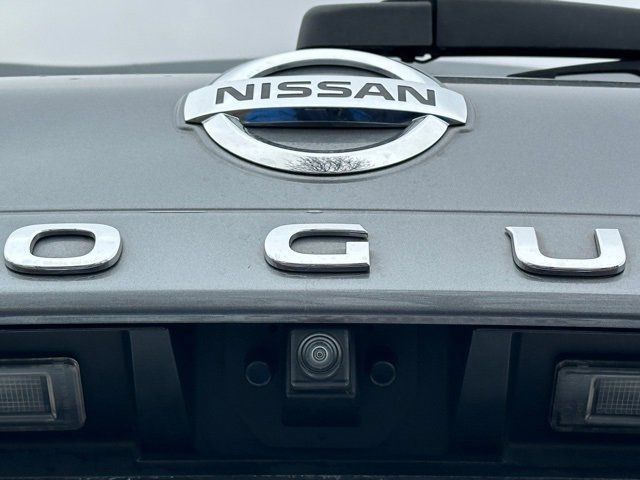 Certified 2021 Nissan Rogue S image 16