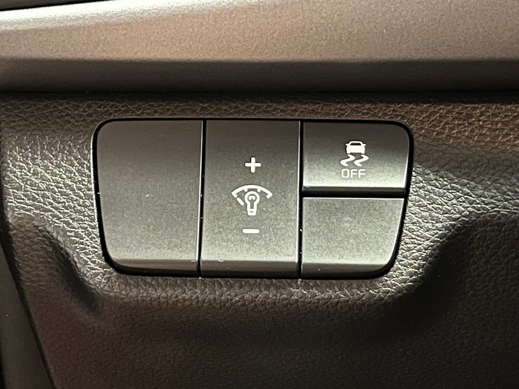 Used 2019 Kia Rio S FWD image 12