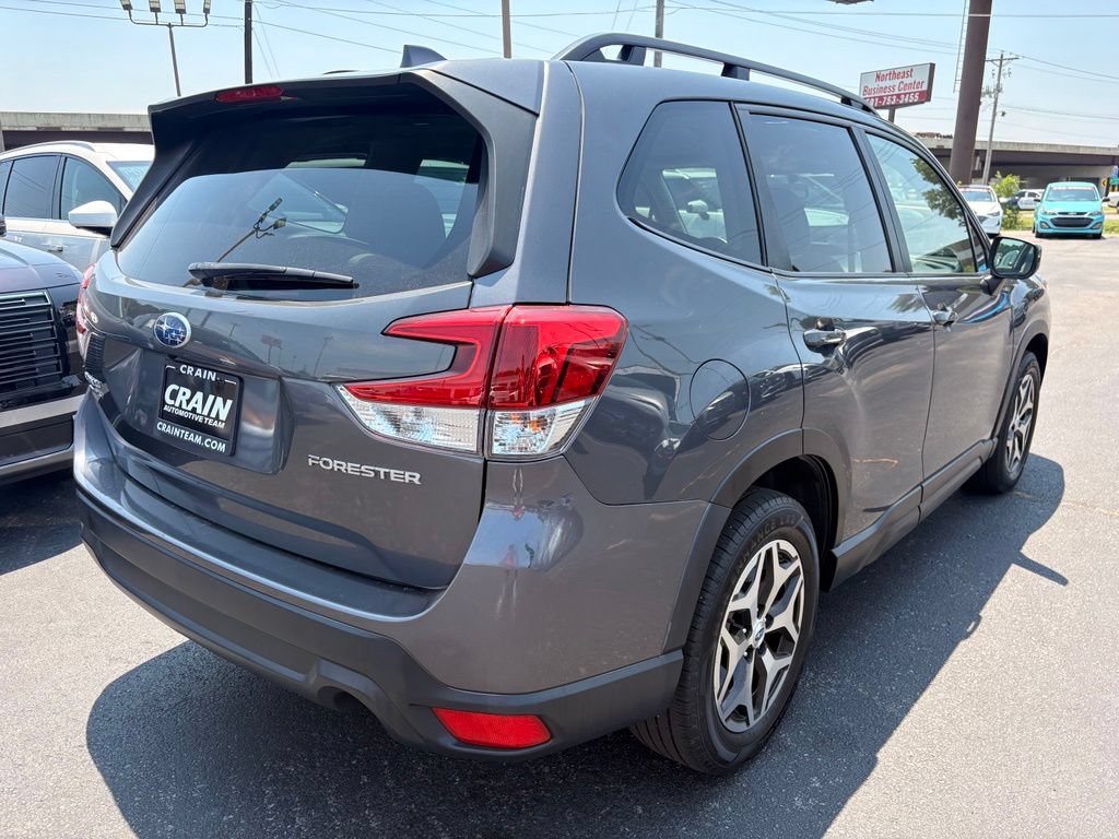 Used 2023 Subaru Forester Premium AWD/4WD image 8