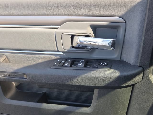 Used 2023 RAM 1500 Classic SLT w/ Electronics Group AWD/4WD image 26