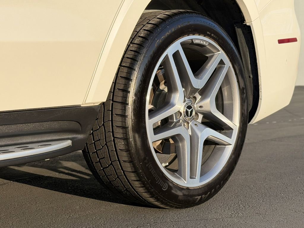 Used 2018 Mercedes-Benz GLS 550 4MATIC image 13