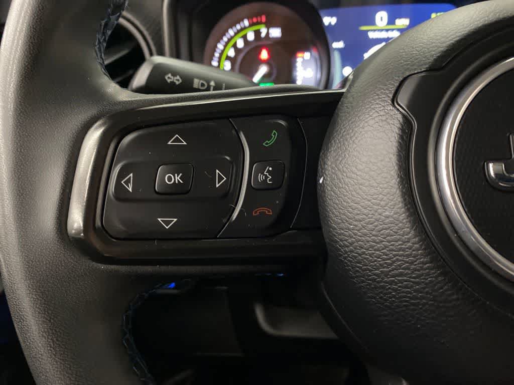 Used 2024 Jeep Wrangler Unlimited Rubicon 4xe AWD/4WD image 21