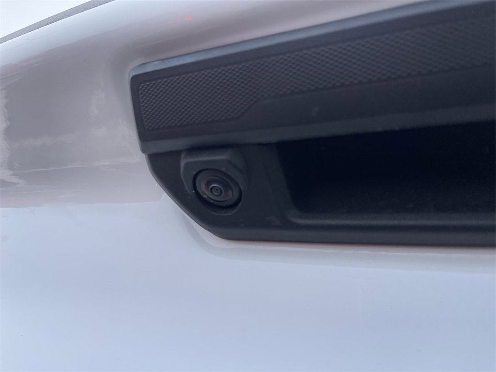 Used 2022 Chevrolet Silverado 1500 Custom image 7