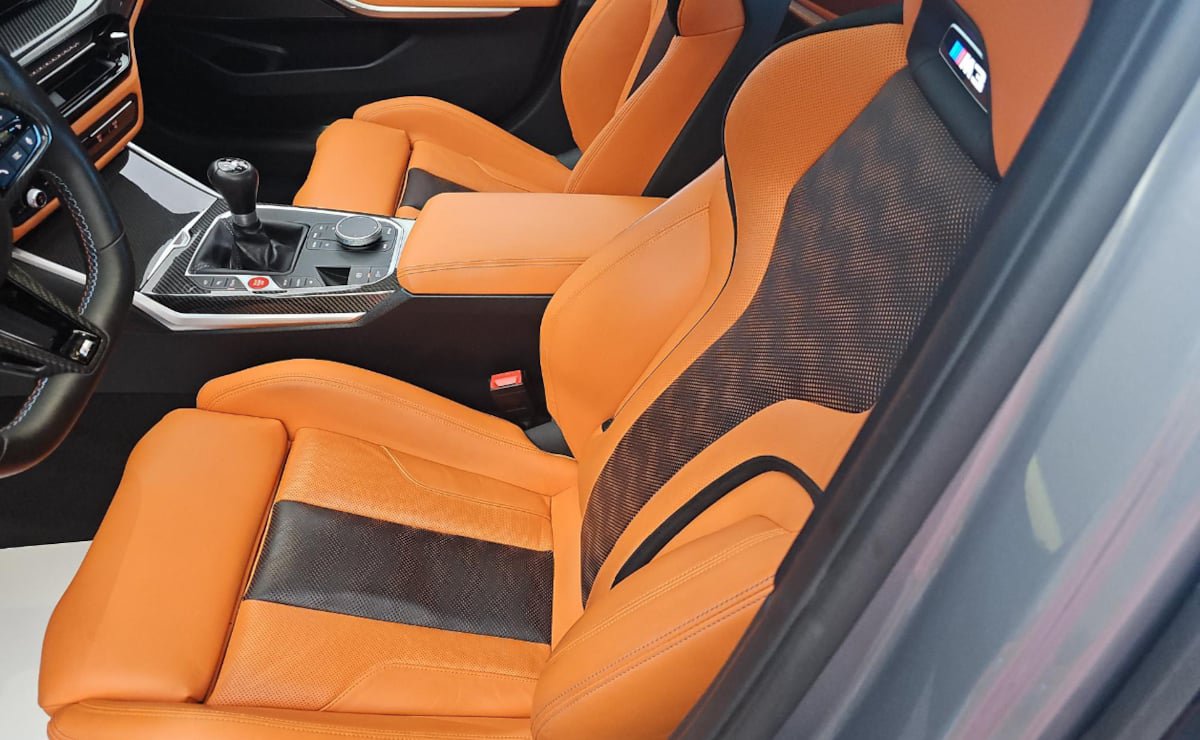 Used 2025 BMW M3 w/ Executive Package RWD image 5