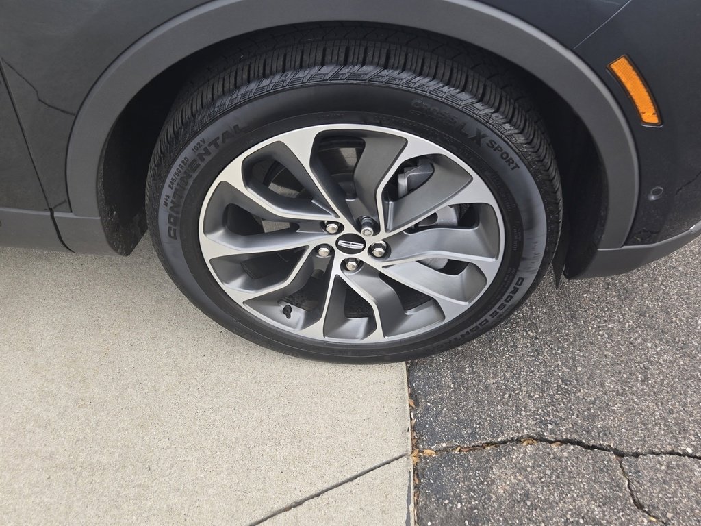 Certified 2023 Lincoln Nautilus Reserve image 37