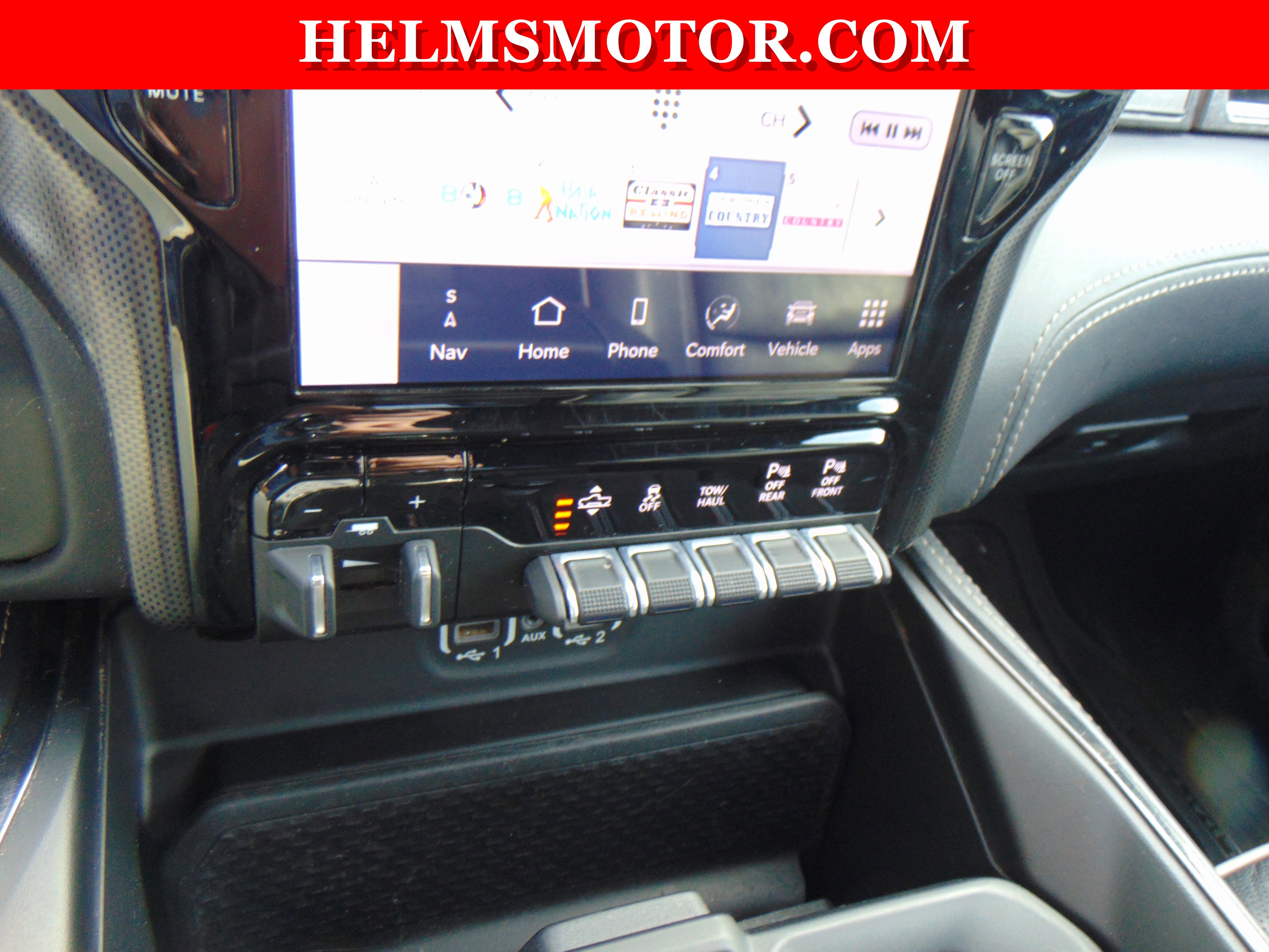 Used 2023 RAM 1500 Limited w/ Bed Utility Group image 33