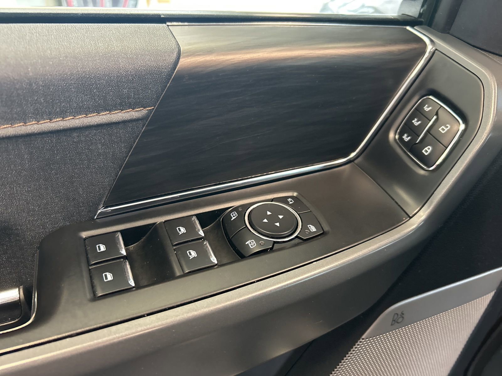 Used 2024 Ford F150 Lariat w/ Bed Utility Package image 14