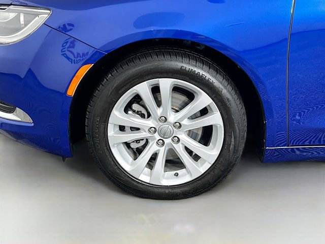 Used 2017 Chrysler 200 Limited Platinum image 26