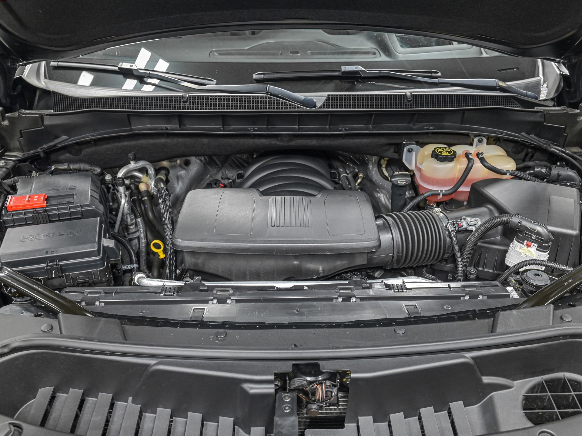 Used 2023 Chevrolet Tahoe High Country w/ Premium Package 2 image 11