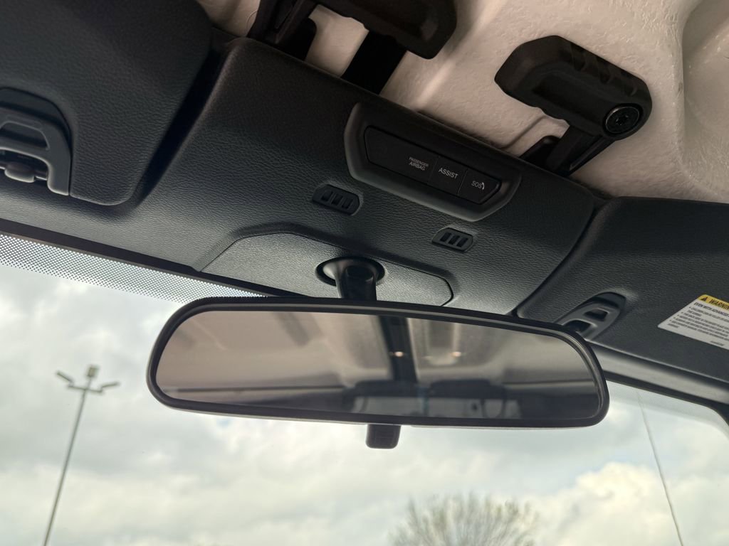 Used 2023 Jeep Wrangler Sport S image 22