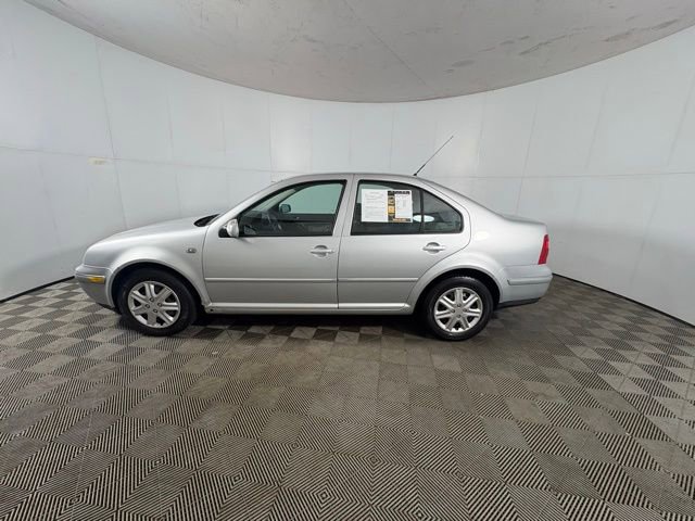 Used 2004 Volkswagen Jetta GL FWD image 2