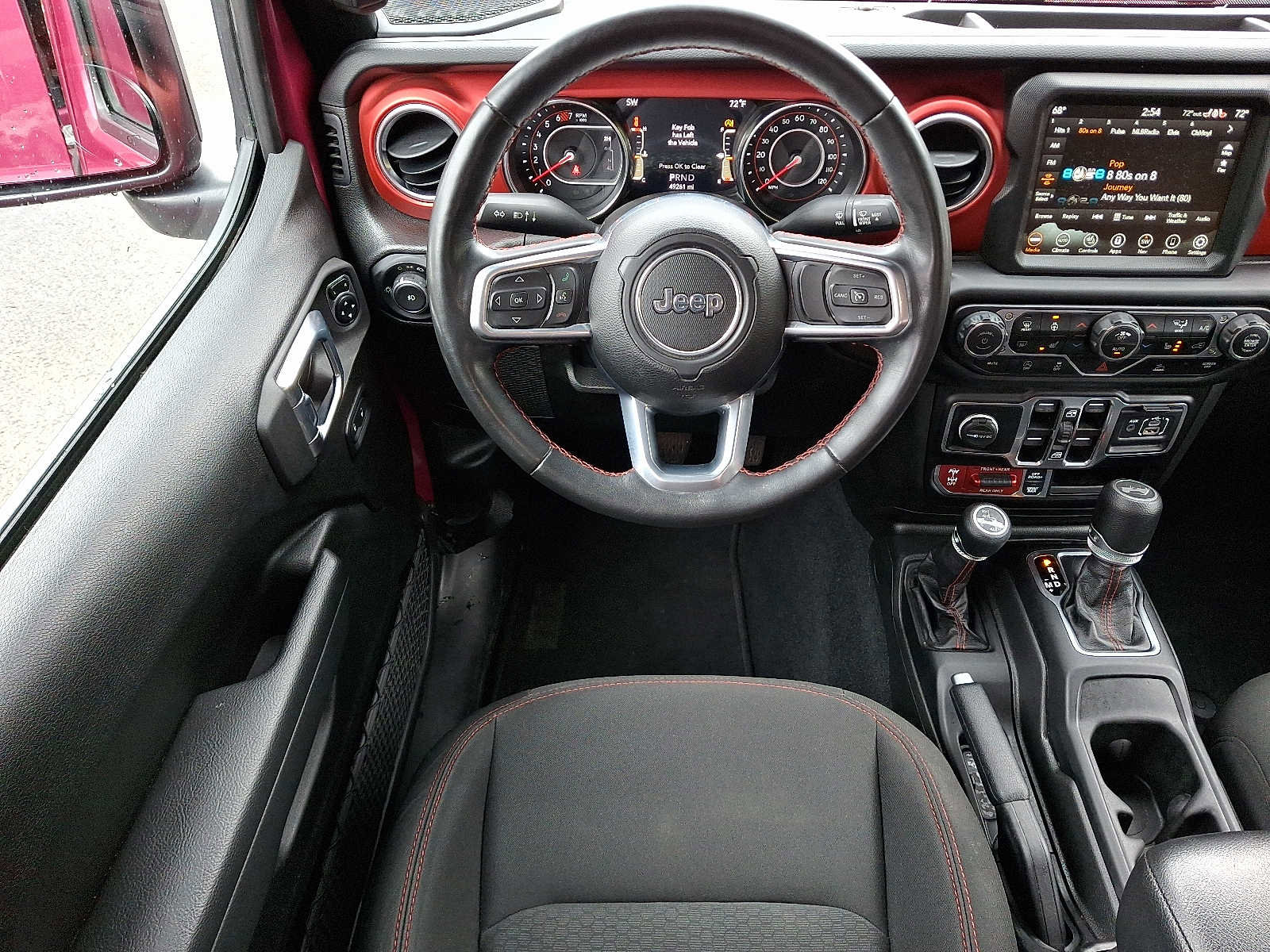 Used 2022 Jeep Wrangler Unlimited Rubicon w/ Cold Weather Group image 13