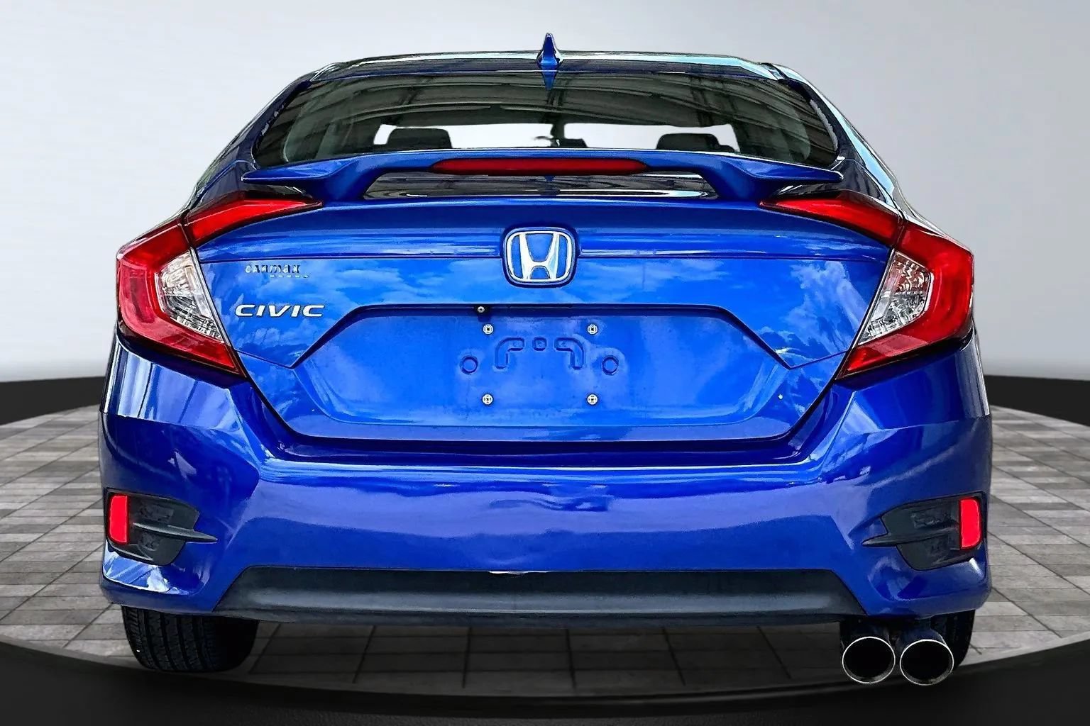 Used 2017 Honda Civic EX image 5