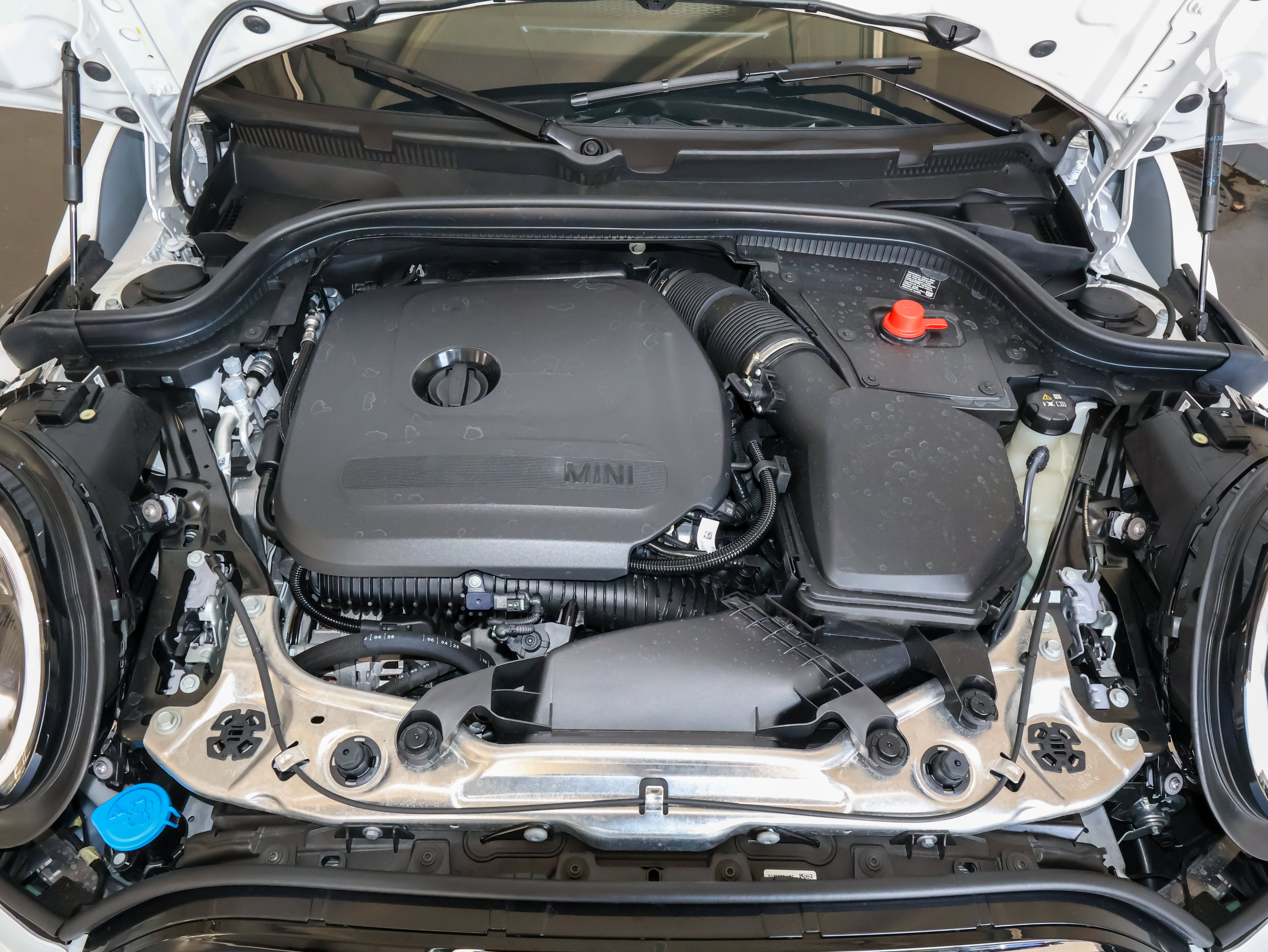 Used 2025 MINI Cooper John Cooper Works FWD image 50