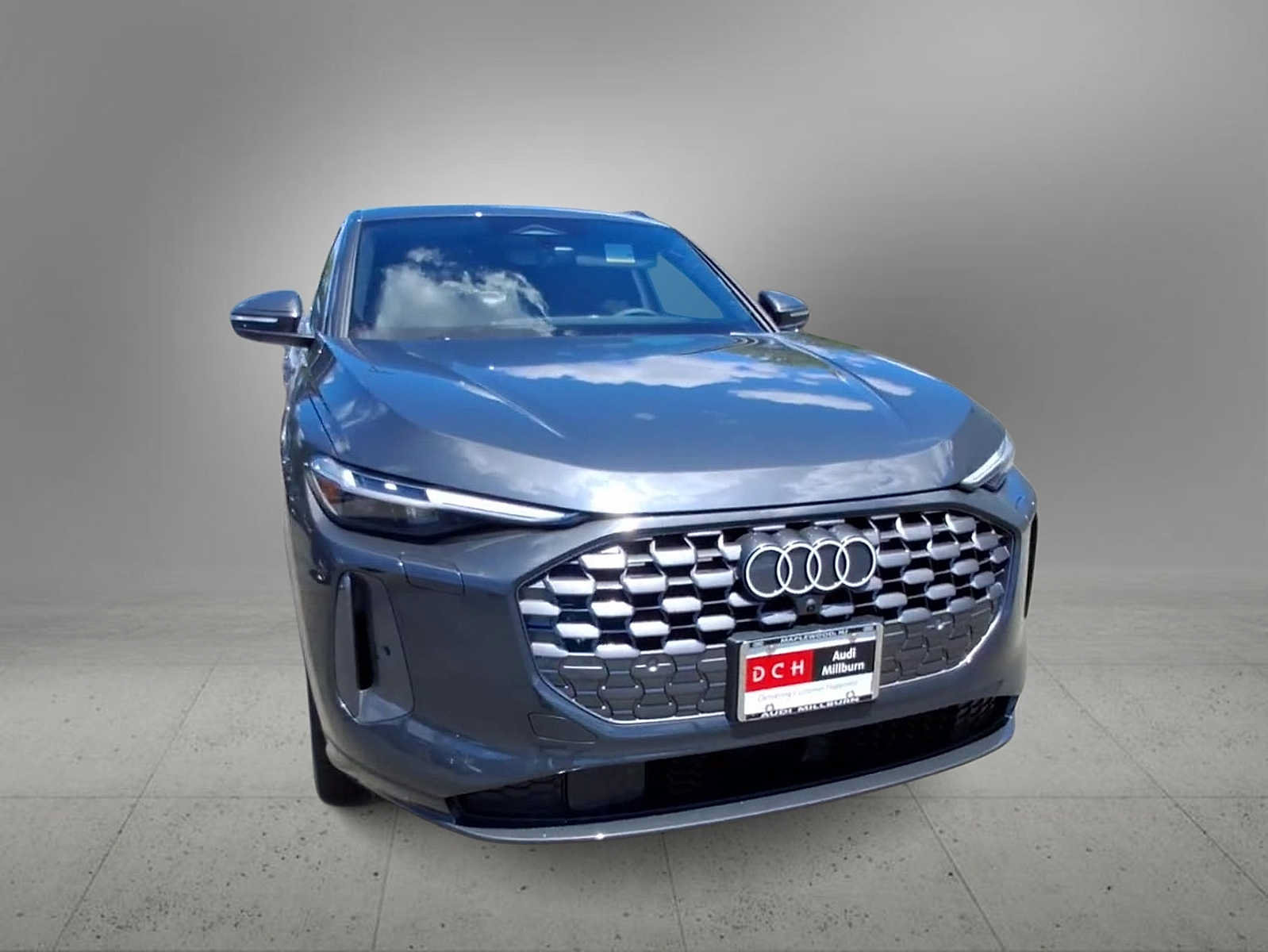 New 2026 Audi Q5 Premium AWD/4WD image 2