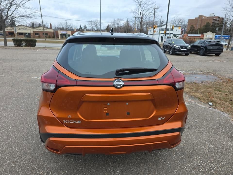 Certified 2023 Nissan Kicks SV image 6