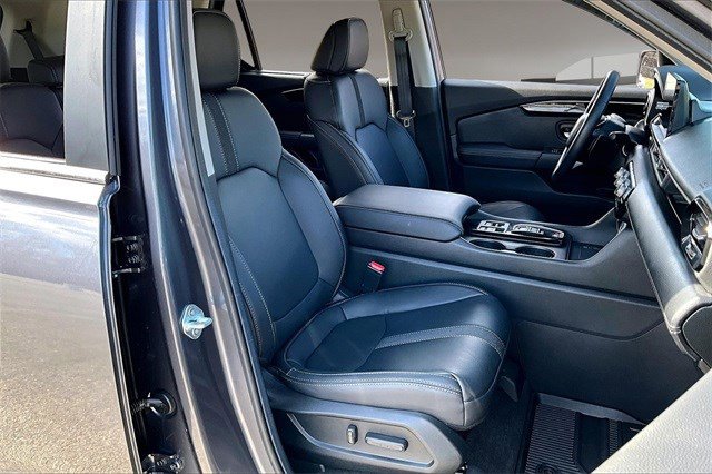Certified 2025 Honda Pilot EX-L image 26