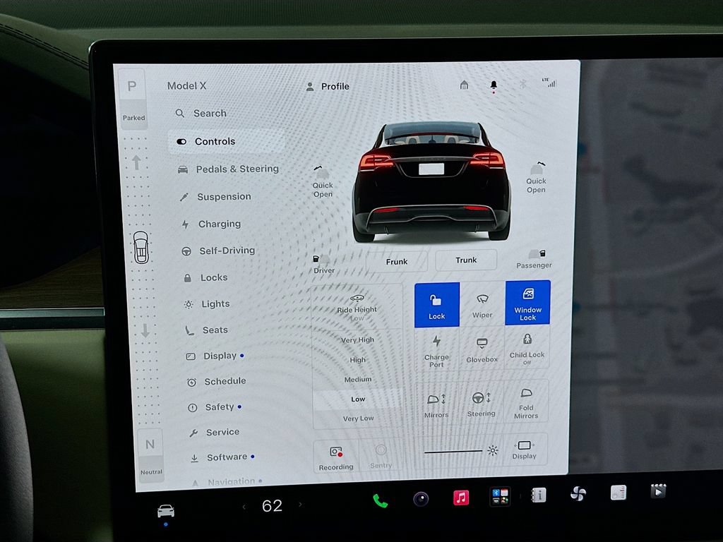Used 2024 Tesla Model X AWD/4WD image 14