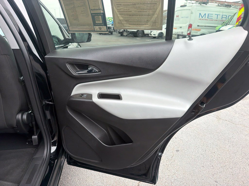Used 2023 Chevrolet Equinox LT w/ Driver Convenience Package FWD image 49