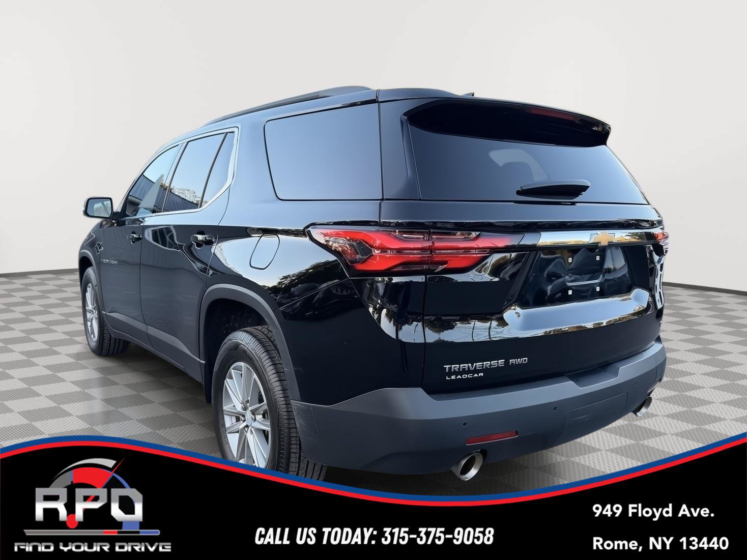 Used 2022 Chevrolet Traverse LT AWD/4WD image 3