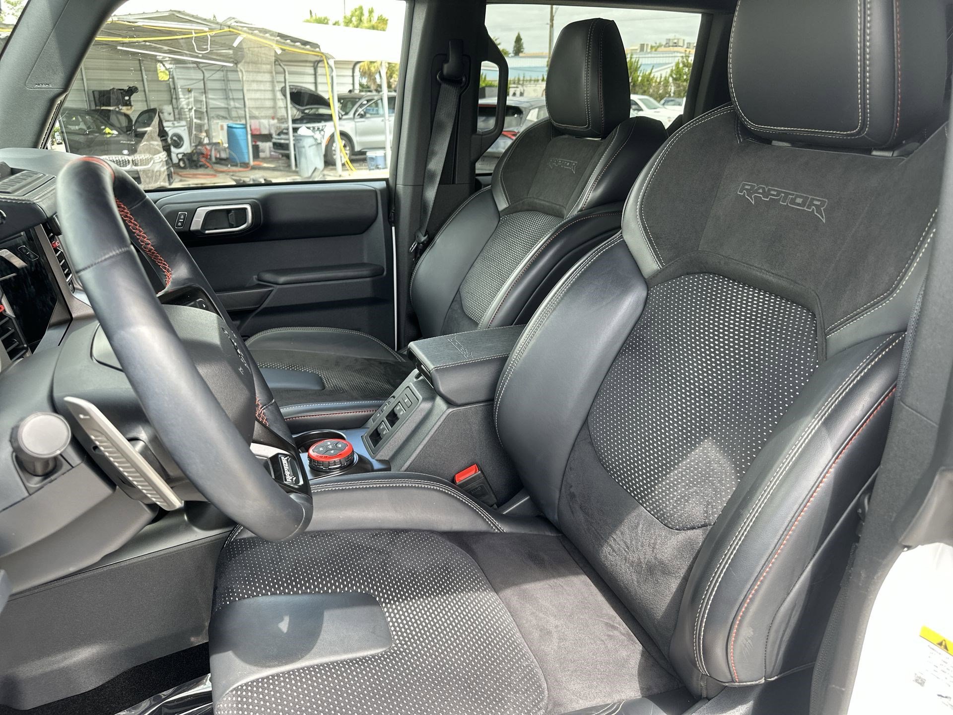 Used 2024 Ford Bronco Raptor image 13