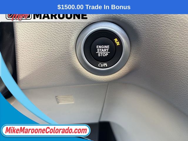 Used 2023 Chrysler Voyager LX image 17