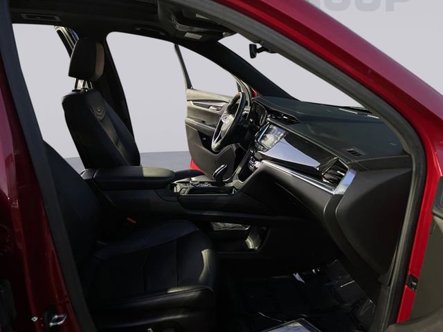 Used 2020 Cadillac XT6 Premium Luxury w/ LPO, Floor Liner Package image 17