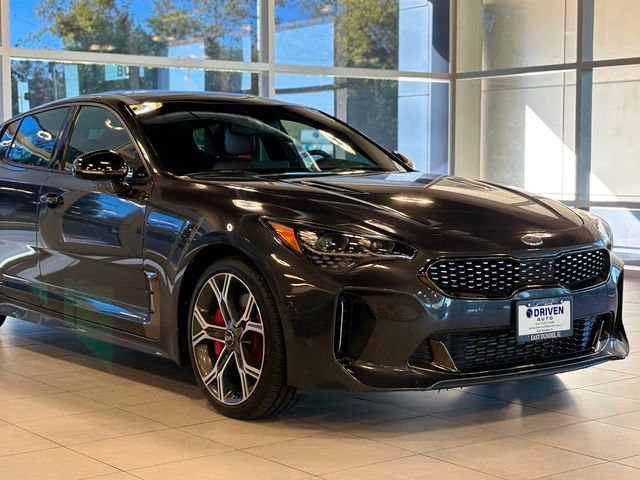 Used 2021 Kia Stinger GT2 image 5