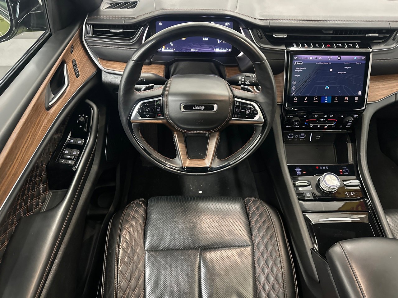 Used 2023 Jeep Grand Cherokee Summit w/ Adv Protech Group IV image 21