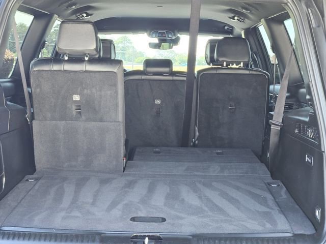 Used 2024 Jeep Wagoneer L Series II RWD image 31