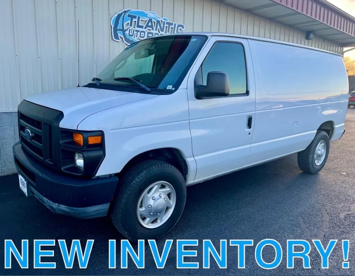 Used 2011 Ford E-250 and Econoline 250 w/ PWR Group image 1