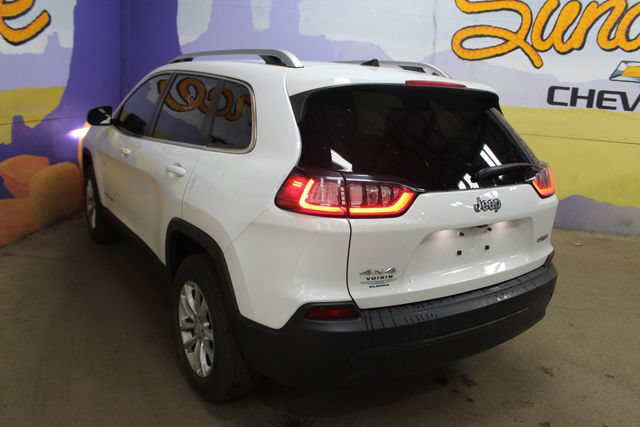 Used 2021 Jeep Cherokee Latitude AWD/4WD image 6