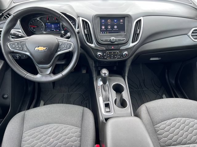 Used 2020 Chevrolet Equinox LT w/ Driver Convenience Package AWD/4WD image 2