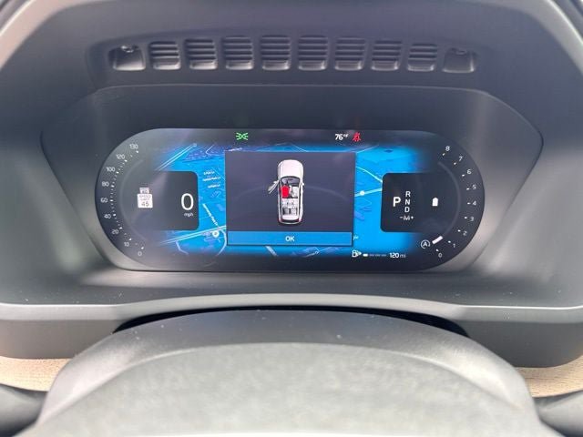 Used 2025 Volvo XC90 B6 Ultra w/ Protection Package Premier AWD/4WD image 13