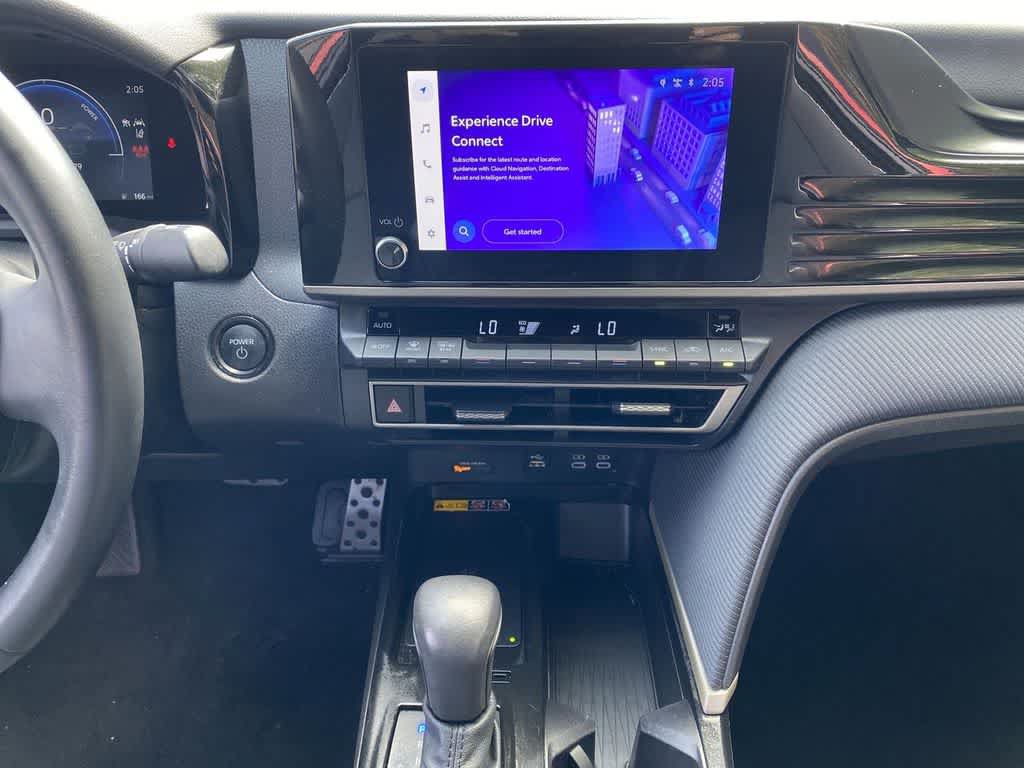 Used 2025 Toyota Camry SE FWD image 24