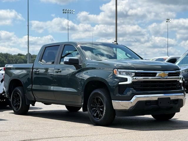Used 2025 Chevrolet Silverado 1500 LT image 35