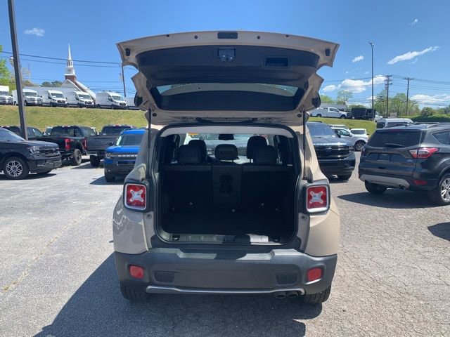 Used 2016 Jeep Renegade Limited AWD/4WD image 8