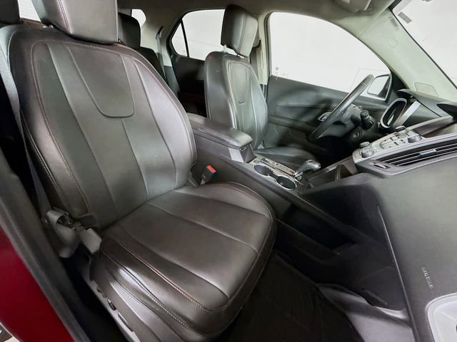 Used 2017 Chevrolet Equinox Premier w/ Enhanced Convenience Package AWD/4WD image 29