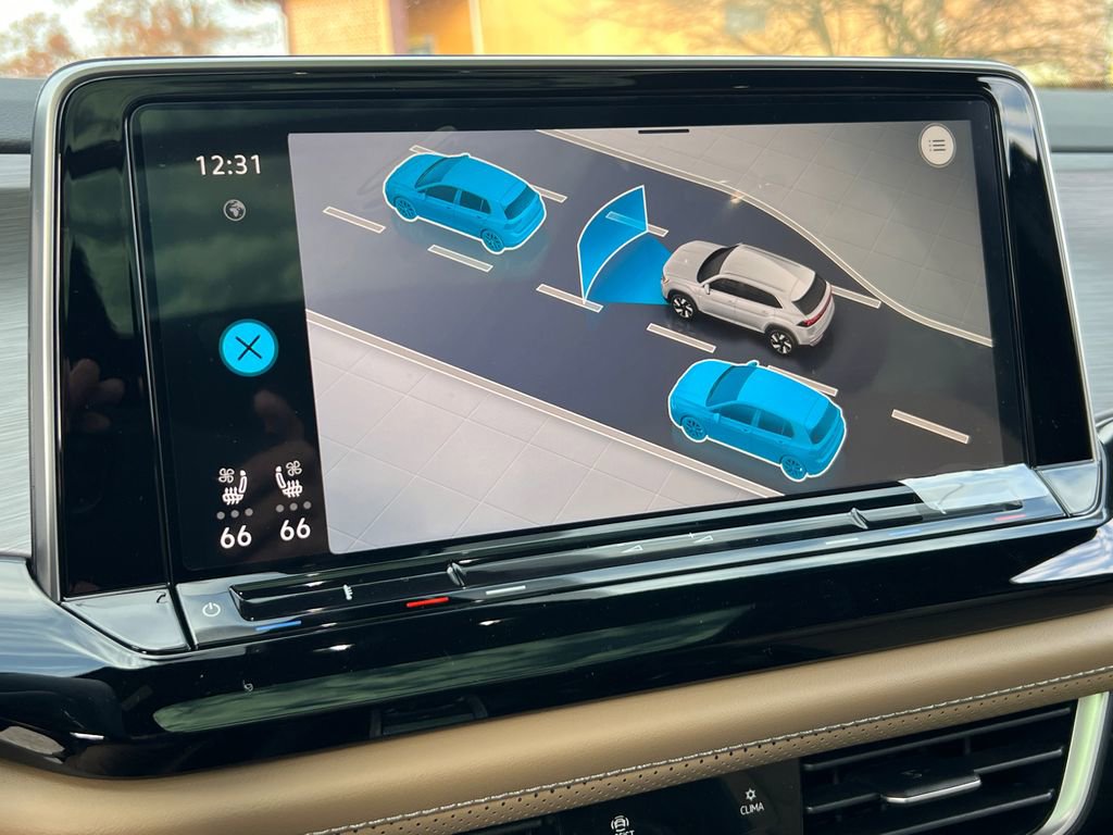 New 2026 Volkswagen Atlas Cross Sport SE image 24