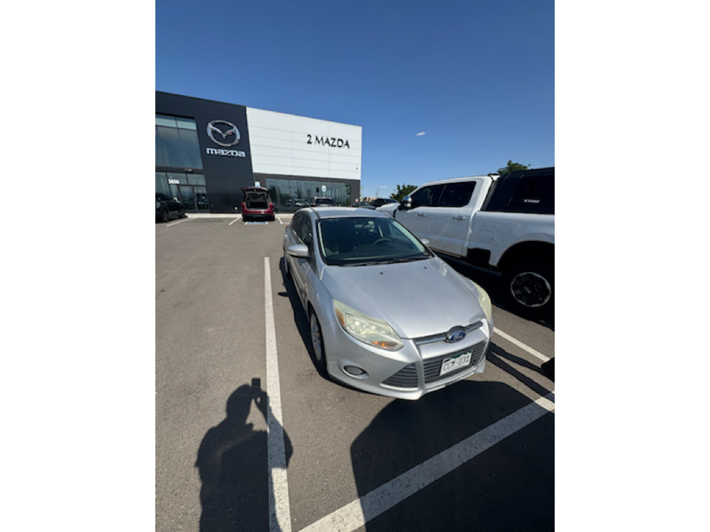 Used 2013 Ford Focus SE FWD image 4
