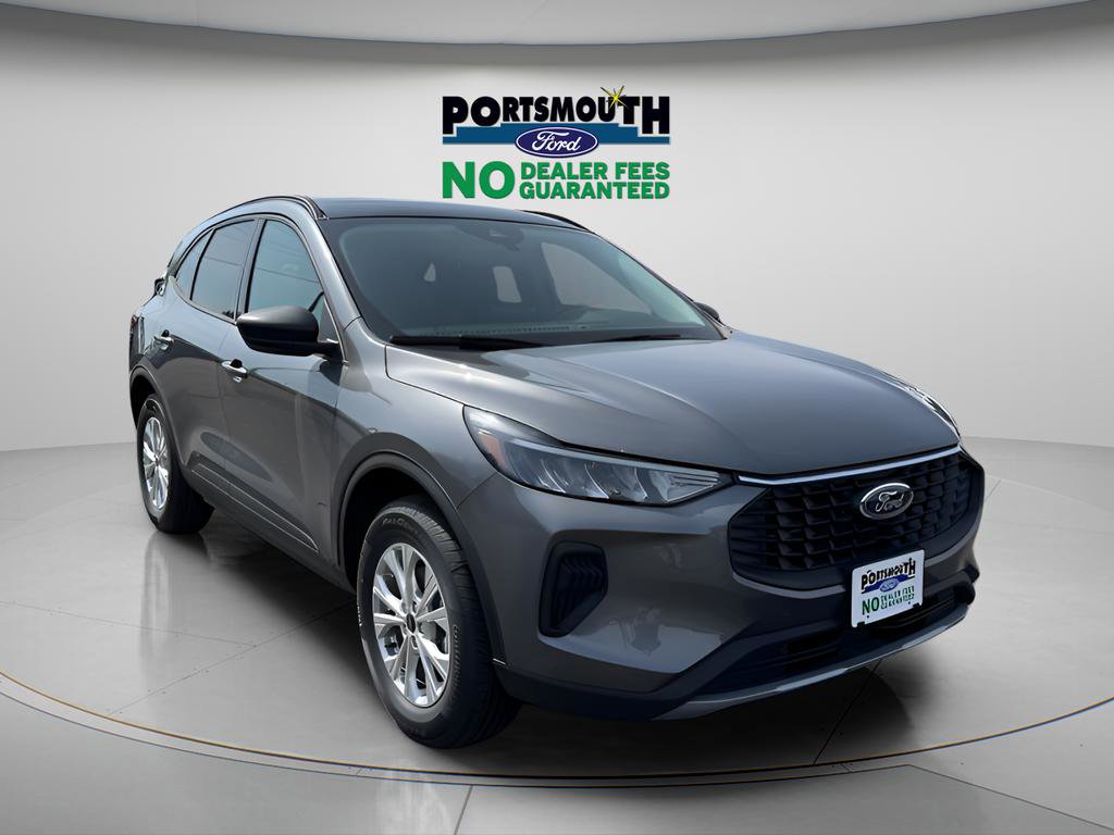 New 2026 Ford Escape Active w/ Cold Weather Package AWD/4WD image 1