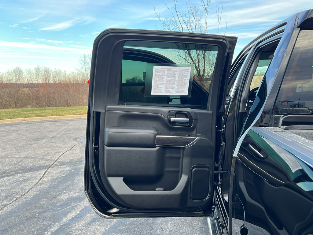 Used 2020 Chevrolet Silverado 3500 LTZ w/ LTZ Texas Edition image 36