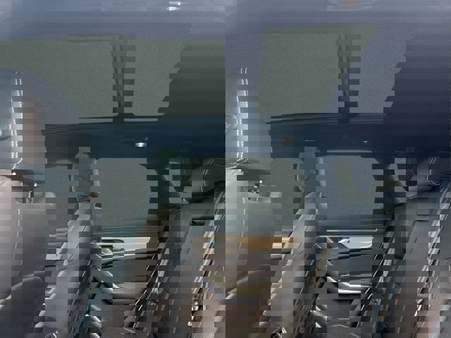 Certified 2025 Jaguar F-PACE R-Dynamic S image 17